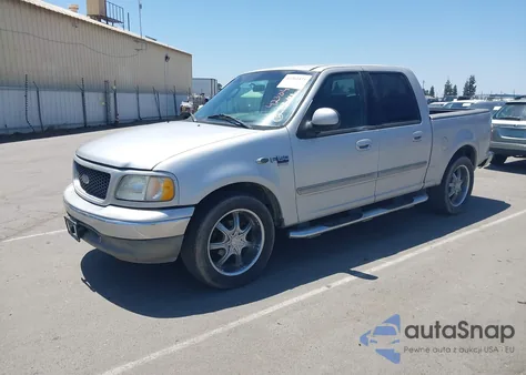 2003 Ford F-150 Lariat/Xlt из США, поврежденный, VIN 1FTRW07LX3KC37027